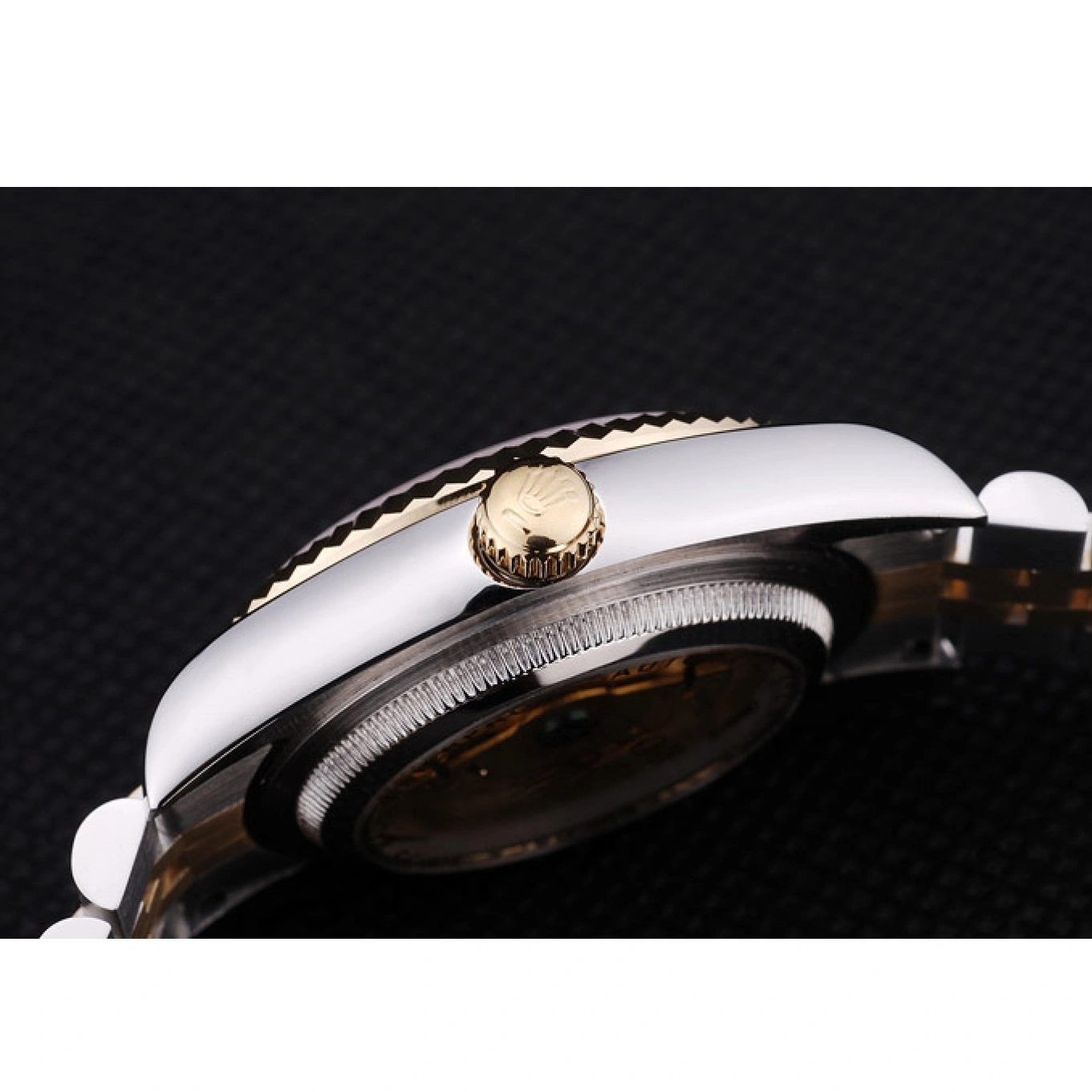 Aaa replica watch Bezel Ribbed Gold Rolex 7450 Dial Datejust 1029